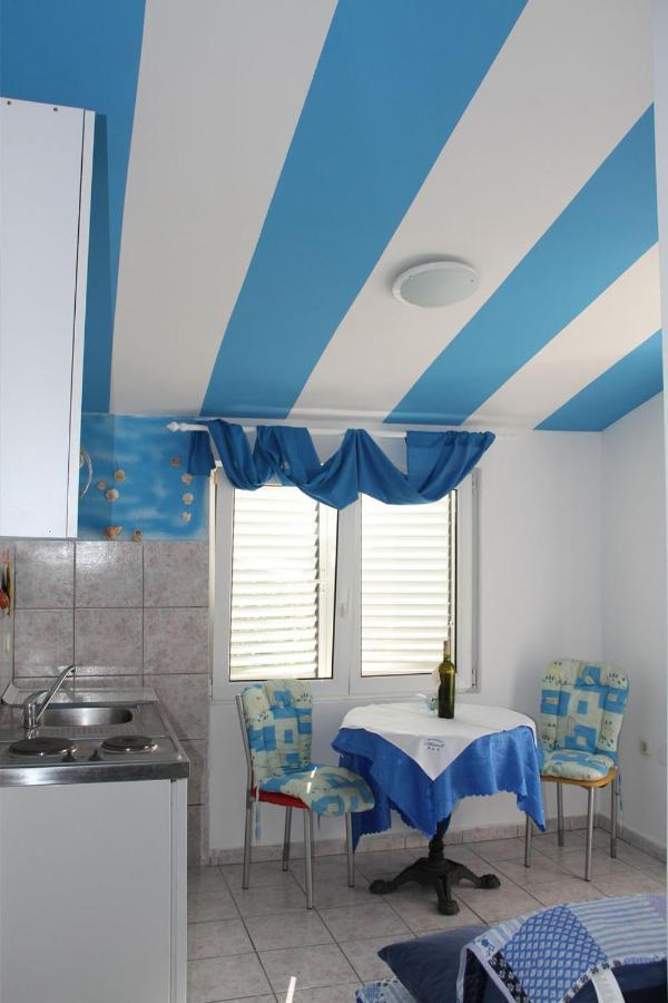 Apartmani Anitas Gradac  Exterior photo