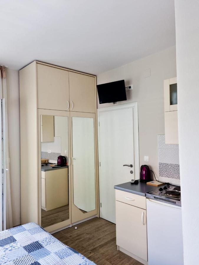 Apartmani Anitas Gradac  Exterior photo